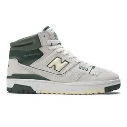 New Balance: Белые кроссовки 