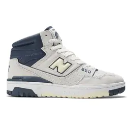 New Balance: Белые кроссовки 