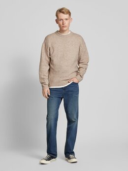 Tommy Jeans: Прямые джинсы 