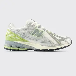 New Balance: Белые кроссовки 