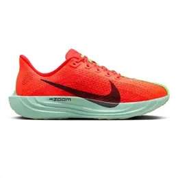 Nike: Красные кроссовки  Plus