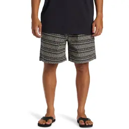 Quiksilver: Чёрные шорты 