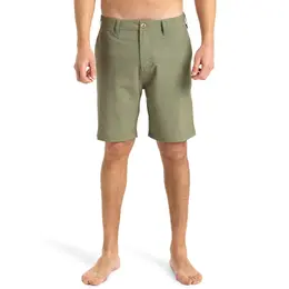 Quiksilver: Зелёные шорты 