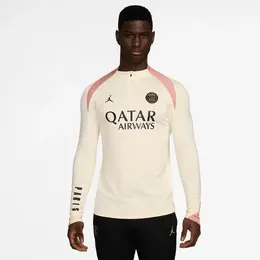 Nike: Белая футболка 