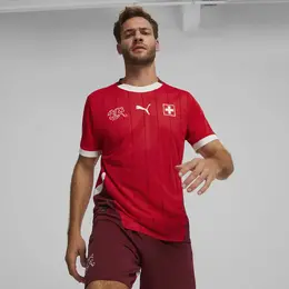 PUMA: Красная футболка 