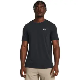 Under Armour: Чёрная футболка 