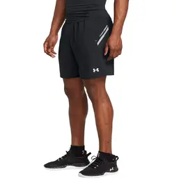 Under Armour: Чёрные шорты 