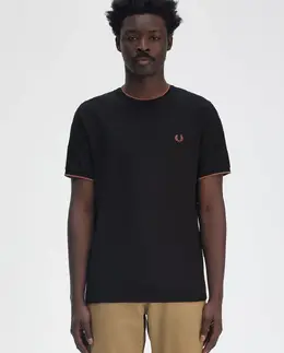 Fred Perry: Тёмная футболка 
