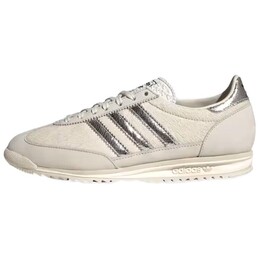 Adidas Originals: Серебристые кроссовки 