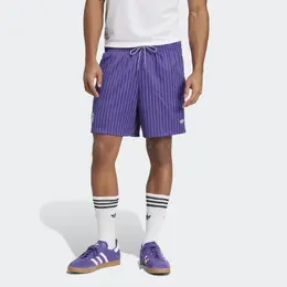 Adidas: Фиолетовые шорты 
