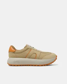 Camper: Бежевые кроссовки  Pelotas