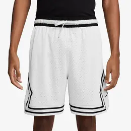 Jordan: Спортивные шорты 
