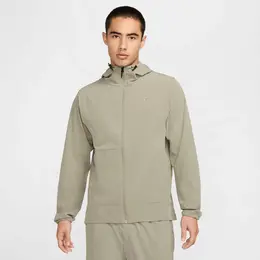 Nike: Зелёная куртка 