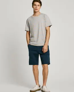 Pepe Jeans: Однотонные шорты 
