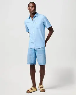 Wrangler: Джинсовые шорты 