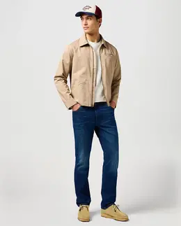 Wrangler: Тёмные джинсы 