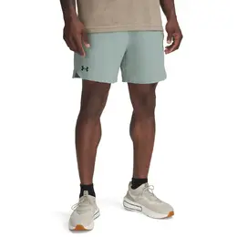 Under Armour: Зелёные шорты 