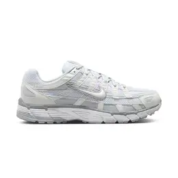Nike: Белые кроссовки 