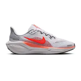 Nike: Белые кроссовки  Air Zoom