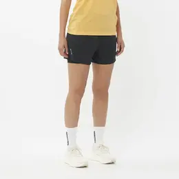 Salomon: Чёрные шорты 