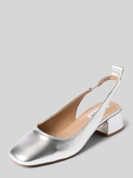 Steve Madden: Серебристые туфли 