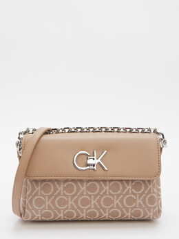 Calvin Klein: Бежевая сумка 