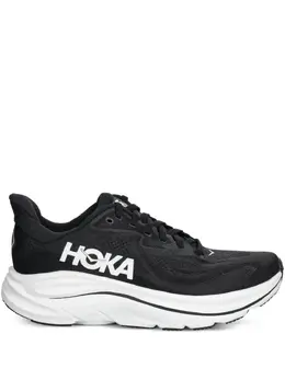 HOKA: Чёрные кроссовки 