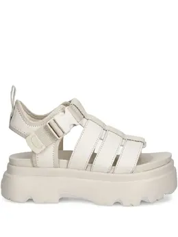 UGG: Белые сандалии 