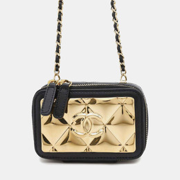 Chanel: Чёрная сумка 