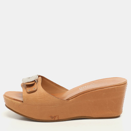 Salvatore Ferragamo: Коричневые сандалии  Gancini