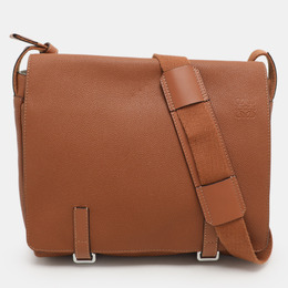 Loewe: Коричневая сумка 