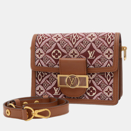 Louis Vuitton: Розовая сумка 