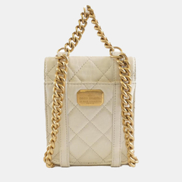 Chanel: Белая сумка 