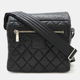 Chanel: Чёрная сумка 