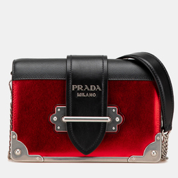 Prada: Красная сумка через плечо 
