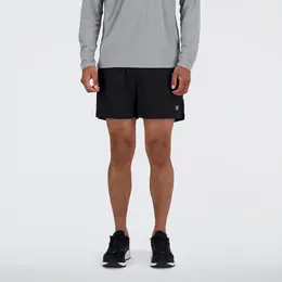 New Balance: Чёрные шорты 