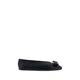 Salvatore Ferragamo: Чёрные балетки  Vara