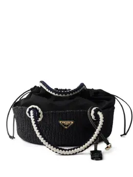Prada: Чёрная сумка-шоппер 