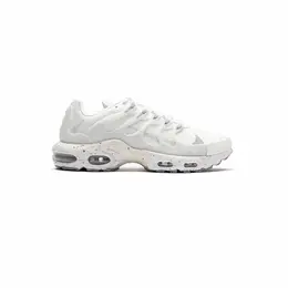 Nike: Белые кроссовки 