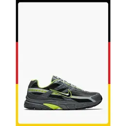 Nike: Серые кроссовки 