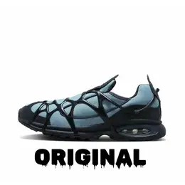 NIKE: Яркие кроссовки 
