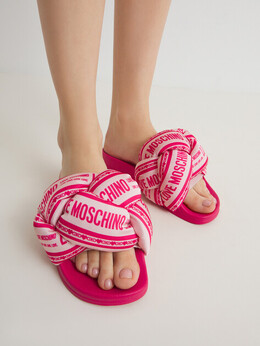 Love Moschino: Шлёпанцы 