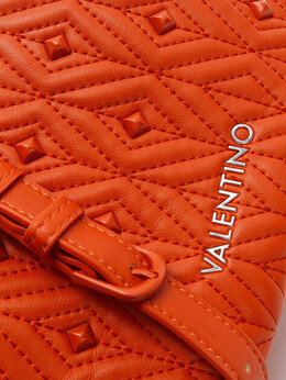Valentino: Оранжевая сумка 