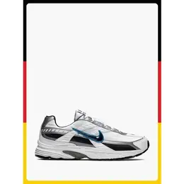 Nike: Белые кроссовки 