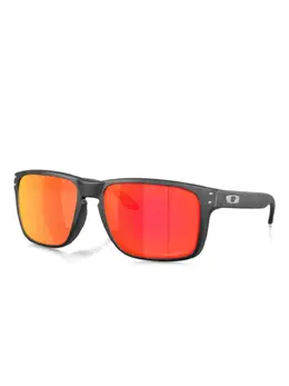 Oakley: Очки 