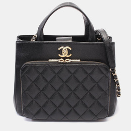 Chanel: Чёрная сумка 