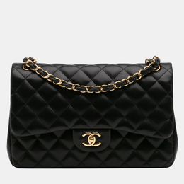 Chanel: Чёрная сумка 