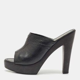 Yves Saint Laurent: Чёрные сабо 