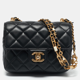Chanel: Чёрная сумка 