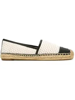 Tory Burch: Двухцветные мокасины 